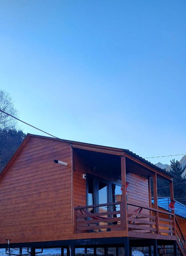 Guesthouse And Cottage Nicolo Stepancminda Zewnętrze zdjęcie